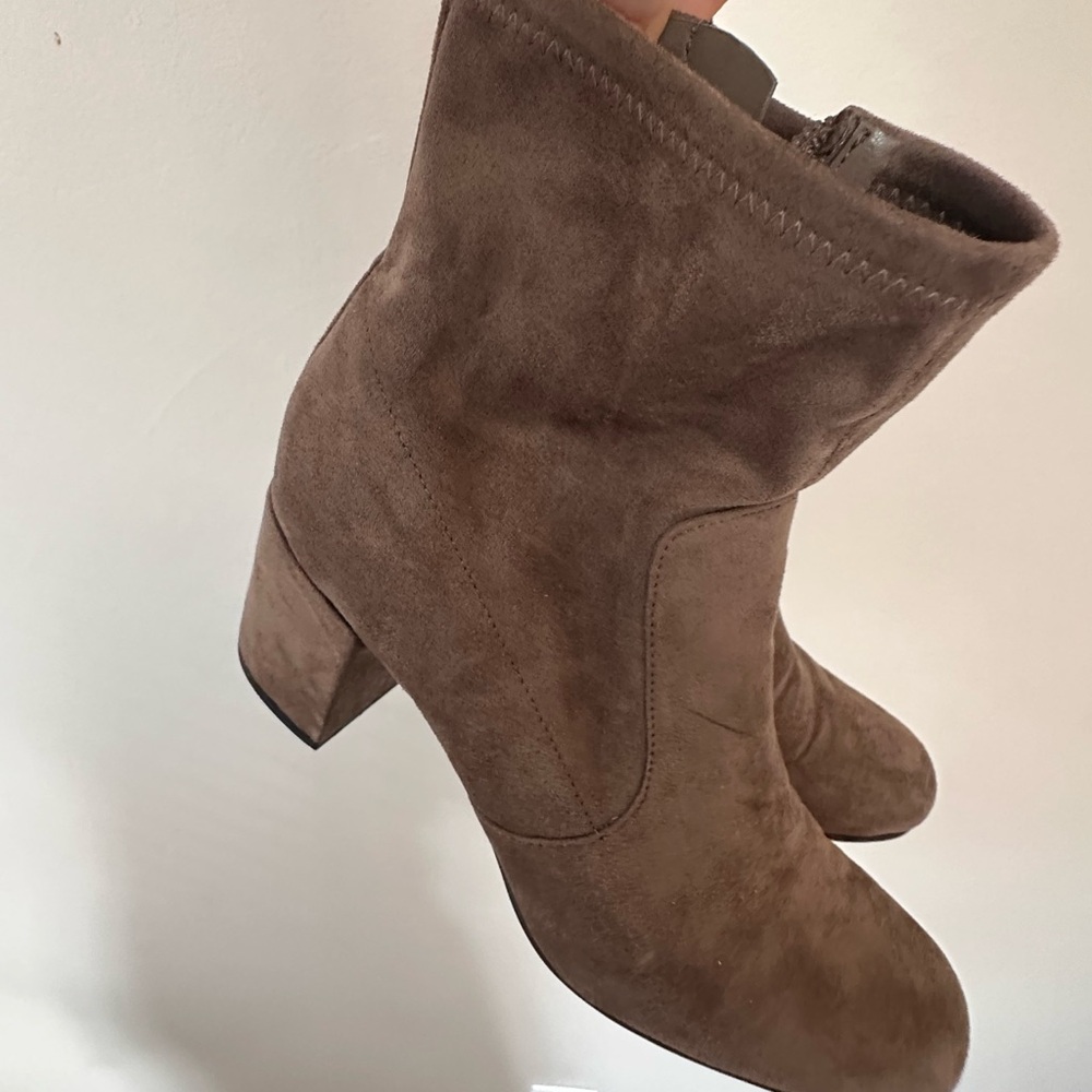 Tommy Hilfiger Brown Heeled Boots with Suede Finish